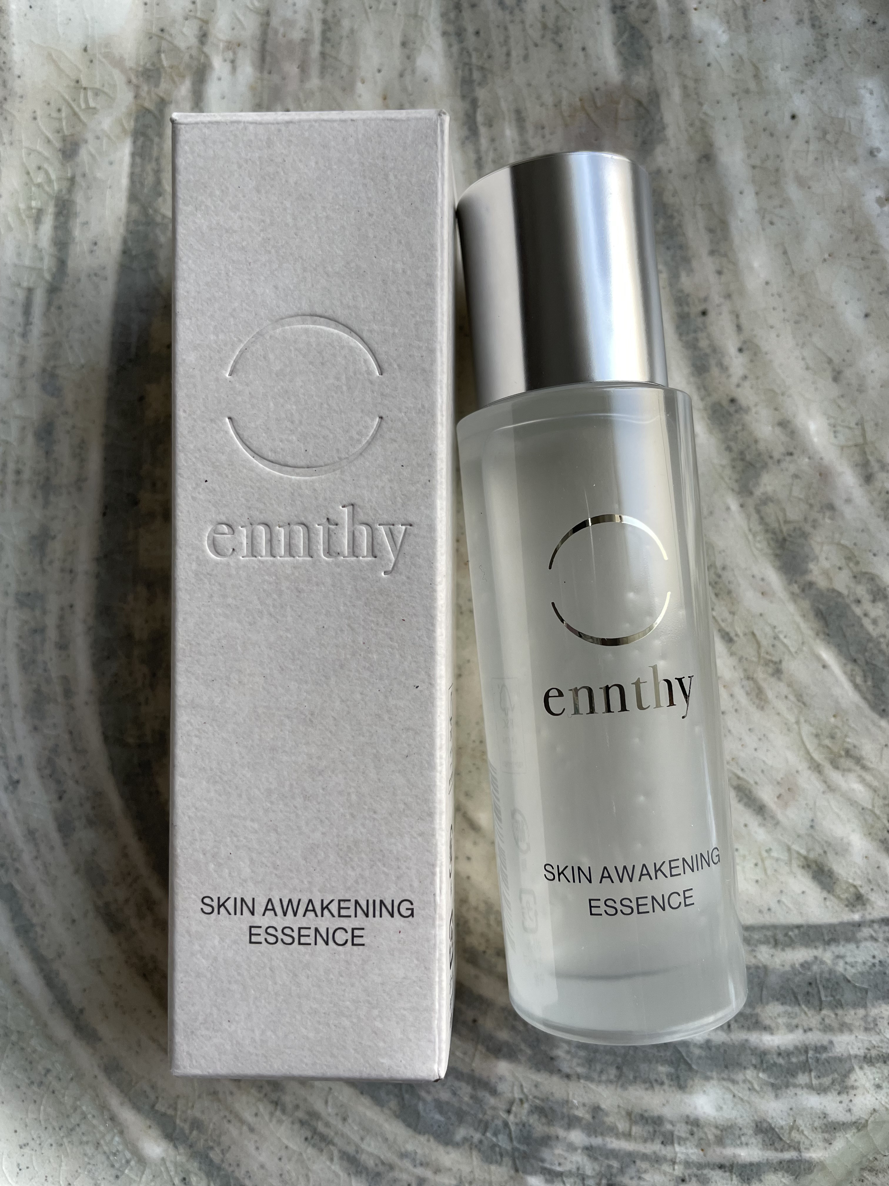 スキンアウェイクニングエッセンス/ennthy/美容液を使ったクチコミ（1枚目）