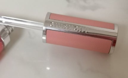 ローズ・パーフェクト・リキッド/GIVENCHY/口紅を使ったクチコミ(2枚目)