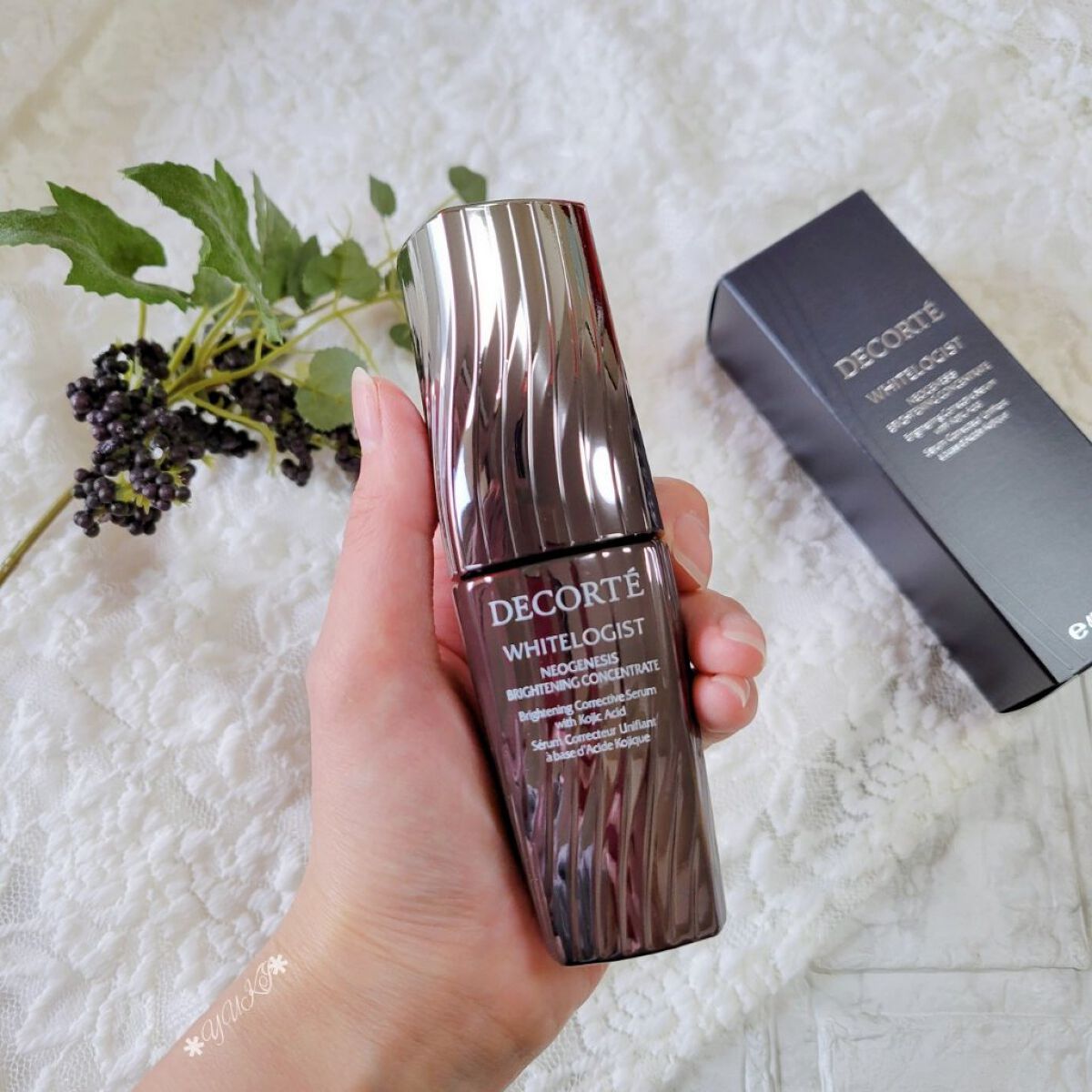 ホワイトロジスト　ネオジェネシス　ブライトニング コンセントレイト 40ml/DECORTÉ/美容液を使ったクチコミ（2枚目）