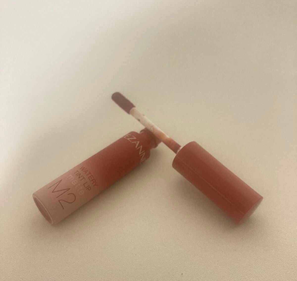 ウォータリーティントリップ マット/CEZANNE/リップティントを使ったクチコミ(2枚目)