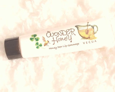 ワンダーハニー 唇とろ蜜ゴマージュ/VECUA Honey/リップケア・リップクリームを使ったクチコミ（1枚目）