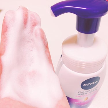 恵梨 on LIPS 「#NIVEA#ニベアクリームケア弱酸性泡洗顔チューブタイプの洗..」（3枚目）