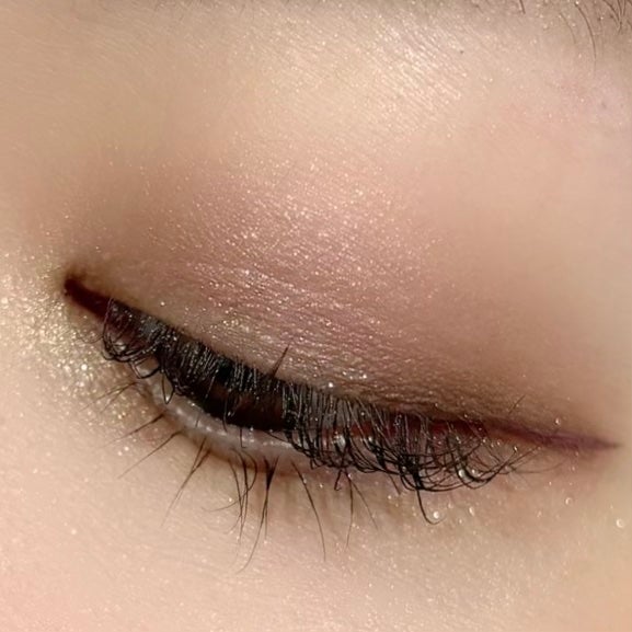 アイカラーレーション/LUNASOL/アイシャドウパレットを使ったクチコミ(2枚目)