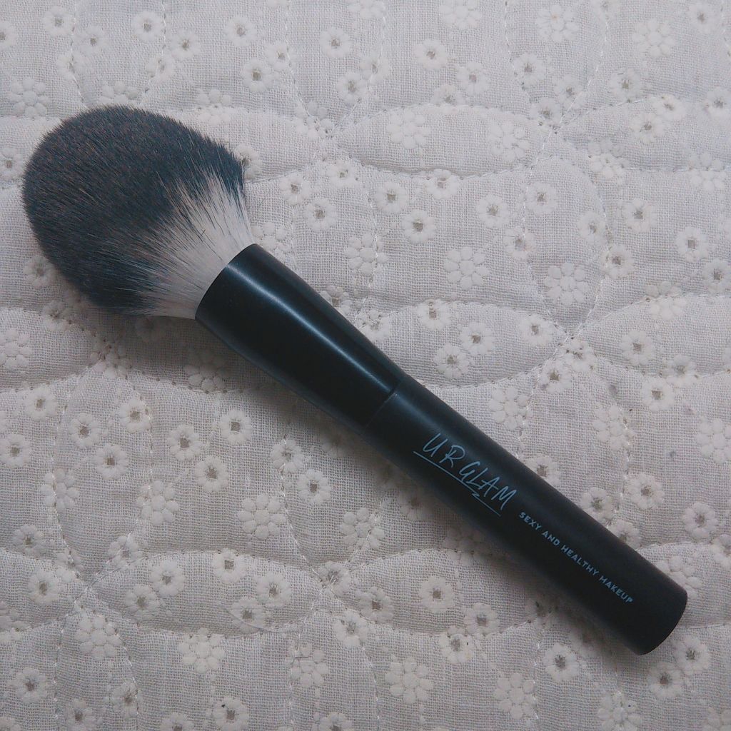 UR GLAM POWDER BRUSH/U R GLAM/メイクブラシを使ったクチコミ(1枚目)