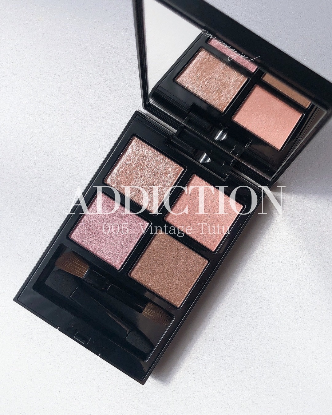 アディクション　ザ アイシャドウ パレット 005 Vintage Tutu/ADDICTION/アイシャドウパレットを使ったクチコミ（1枚目）