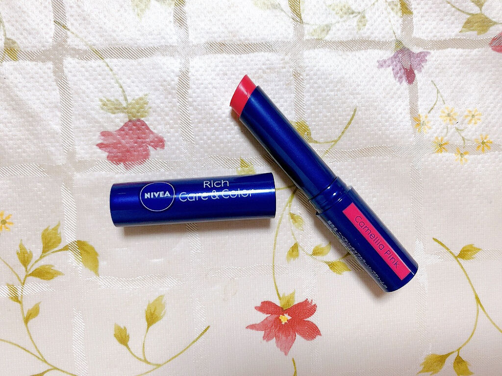 ニベア リッチケア＆カラーリップ カメリアピンク/ニベア/リップクリームを使ったクチコミ（1枚目）
