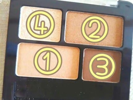 UR GLAM POWDER EYESHADOW/U R GLAM/単色アイシャドウを使ったクチコミ(4枚目)