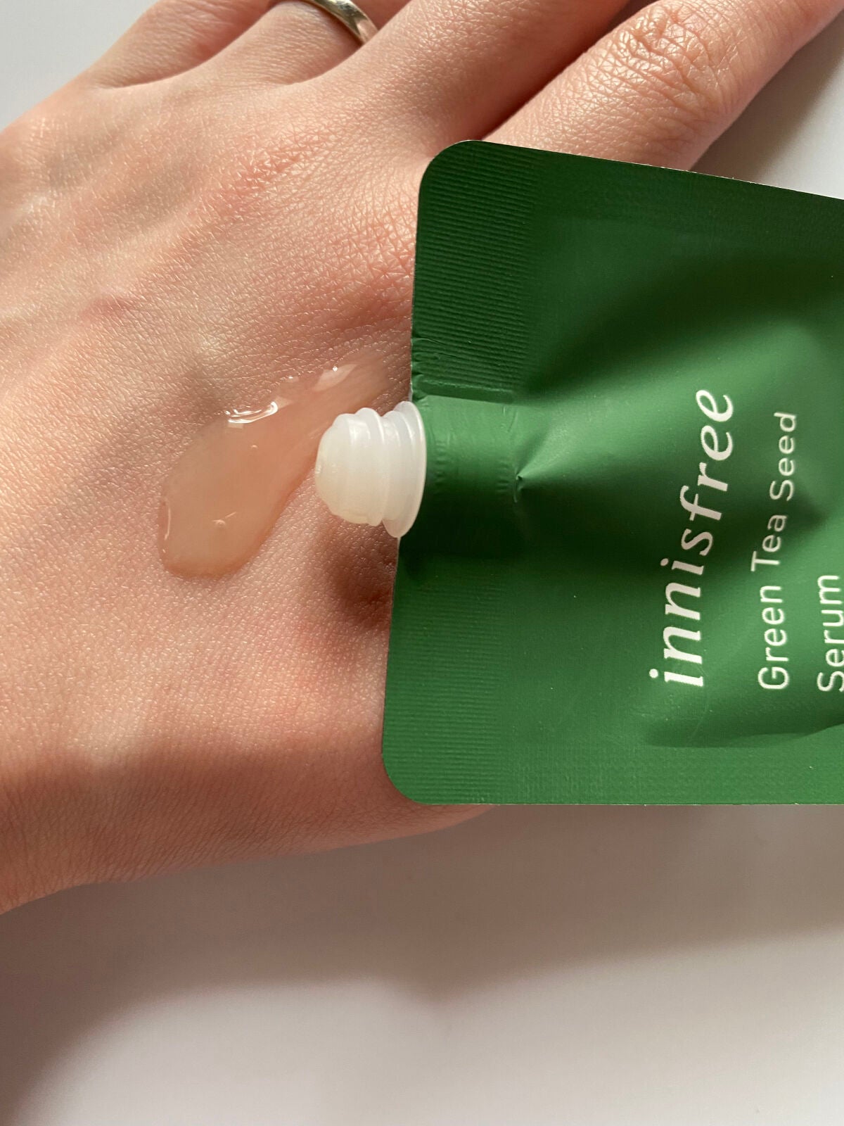 グリーンティーシード セラム N/innisfree/美容液を使ったクチコミ(2枚目)