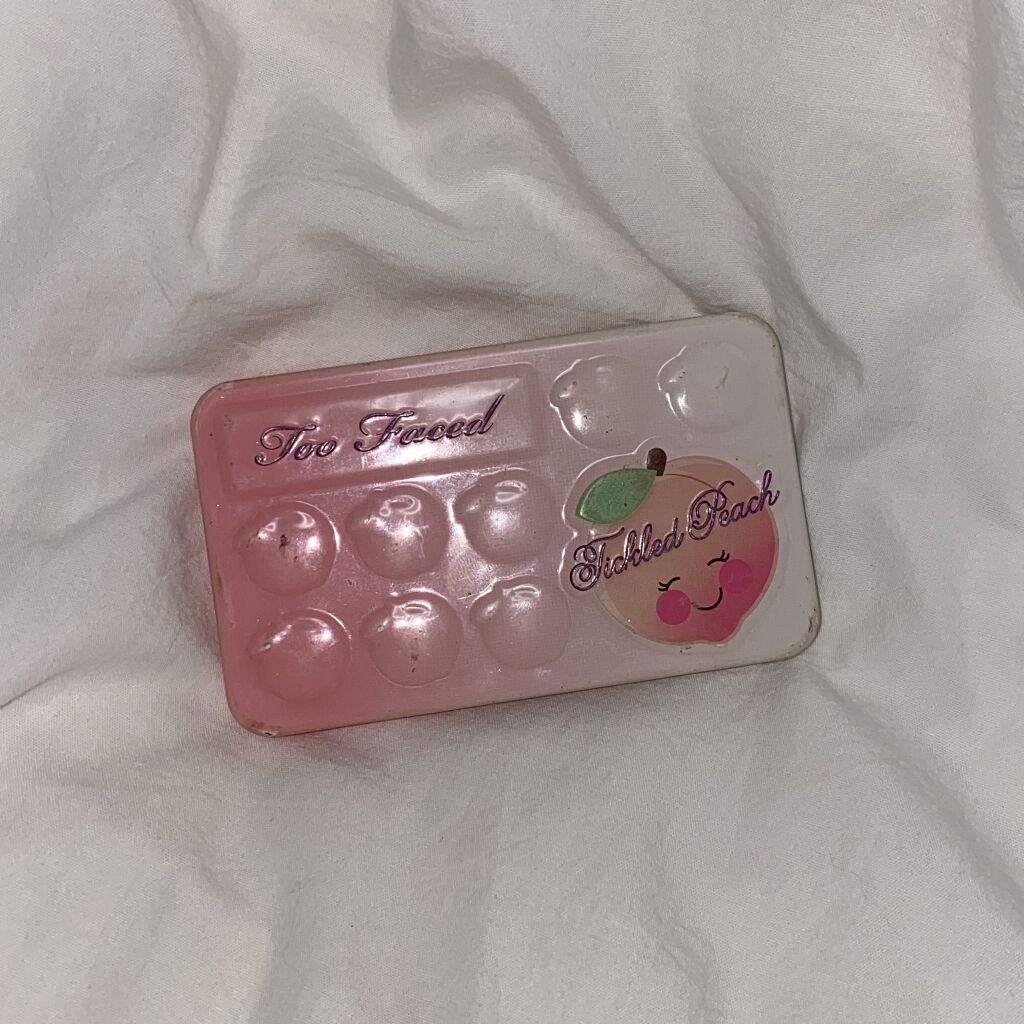ティックルドピーチ ミニ アイシャドウ パレット/Too Faced/アイシャドウパレットを使ったクチコミ（2枚目）
