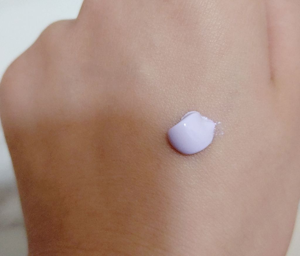 スキンカラーコントロールベース/KATE/化粧下地を使ったクチコミ（2枚目）