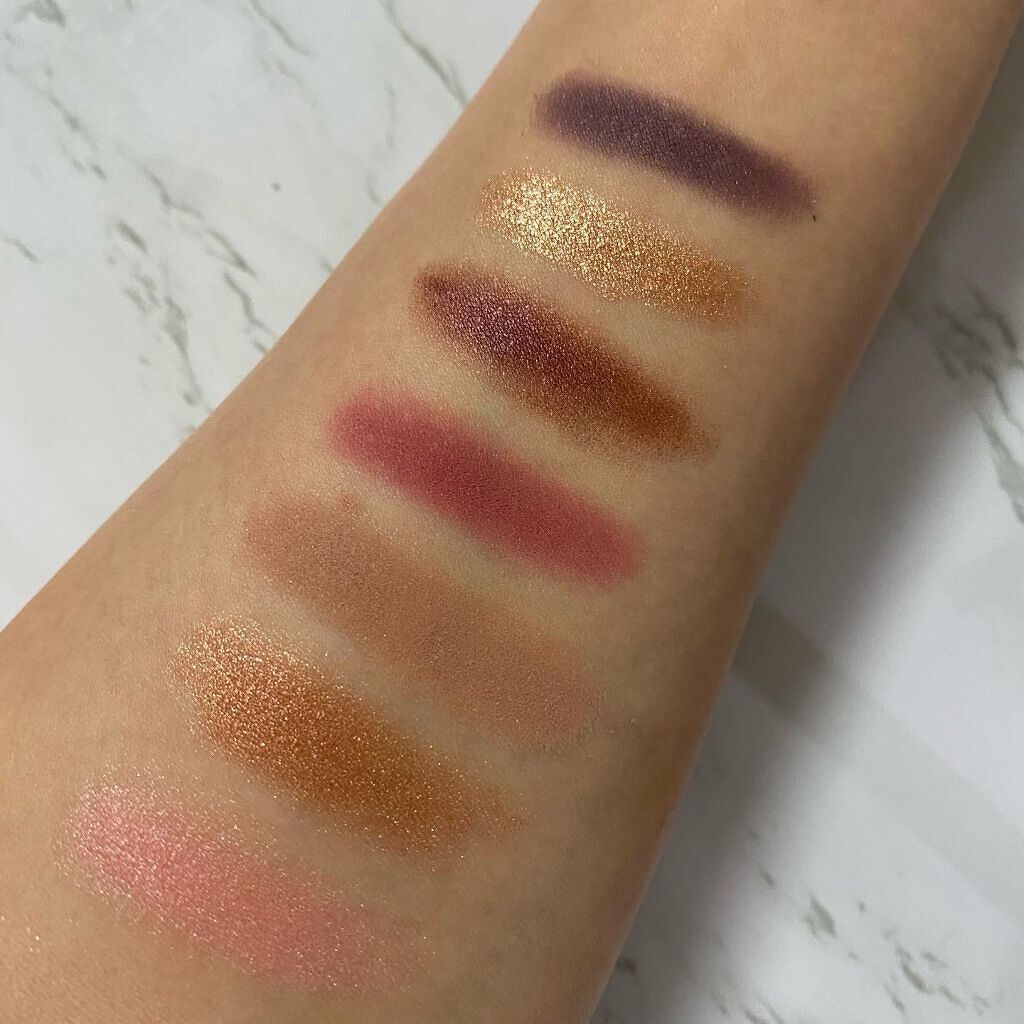 カラーステイ ルックス ブック パレット 920 エニグマ/REVLON/アイシャドウパレットを使ったクチコミ（3枚目）