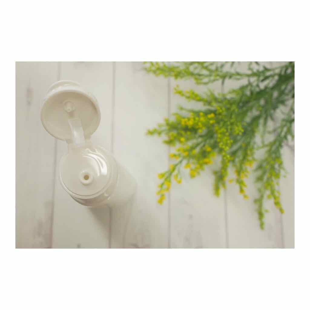 くせ・うねりときほぐしセラム/エッセンシャル flat/ヘアオイルを使ったクチコミ(2枚目)