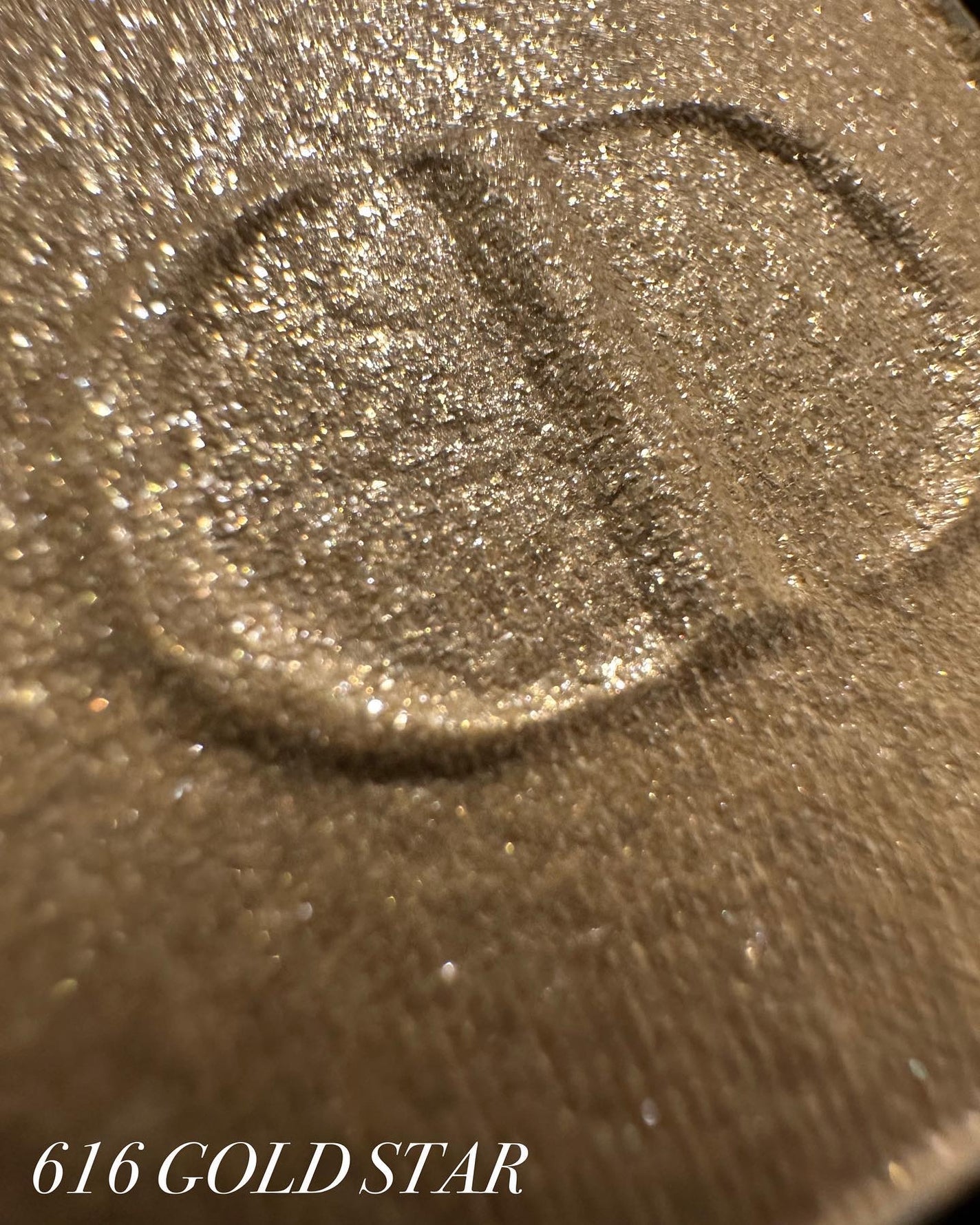 ディオールショウ モノ クルール/Dior/アイシャドウを使ったクチコミ(5枚目)