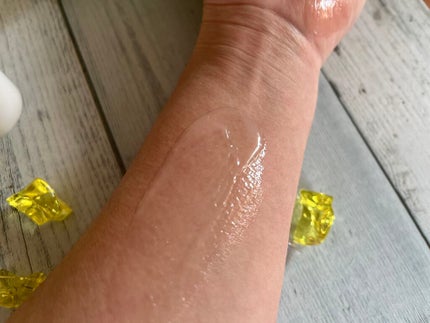 パーフェクトワンフォーカス スムースウォータリージェル/PERFECT ONE FOCUS/オールインワン化粧品を使ったクチコミ(4枚目)