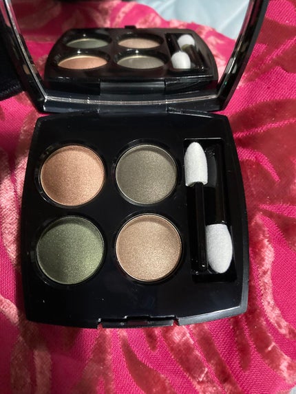 レ キャトル オンブル/CHANEL/アイシャドウパレットを使ったクチコミ(1枚目)