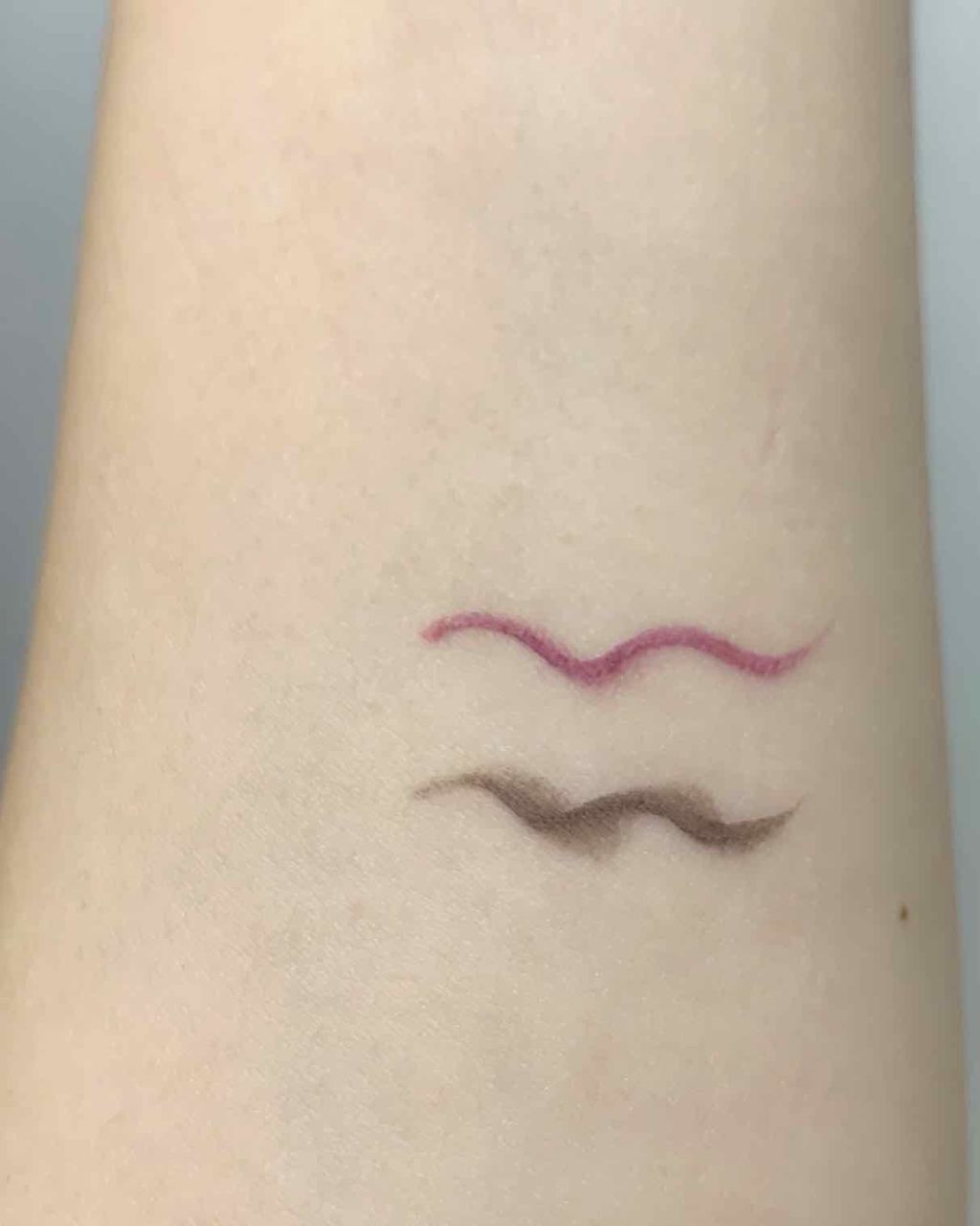 EYE OPENING LINER/UZU BY FLOWFUSHI/リキッドアイライナーを使ったクチコミ(2枚目)