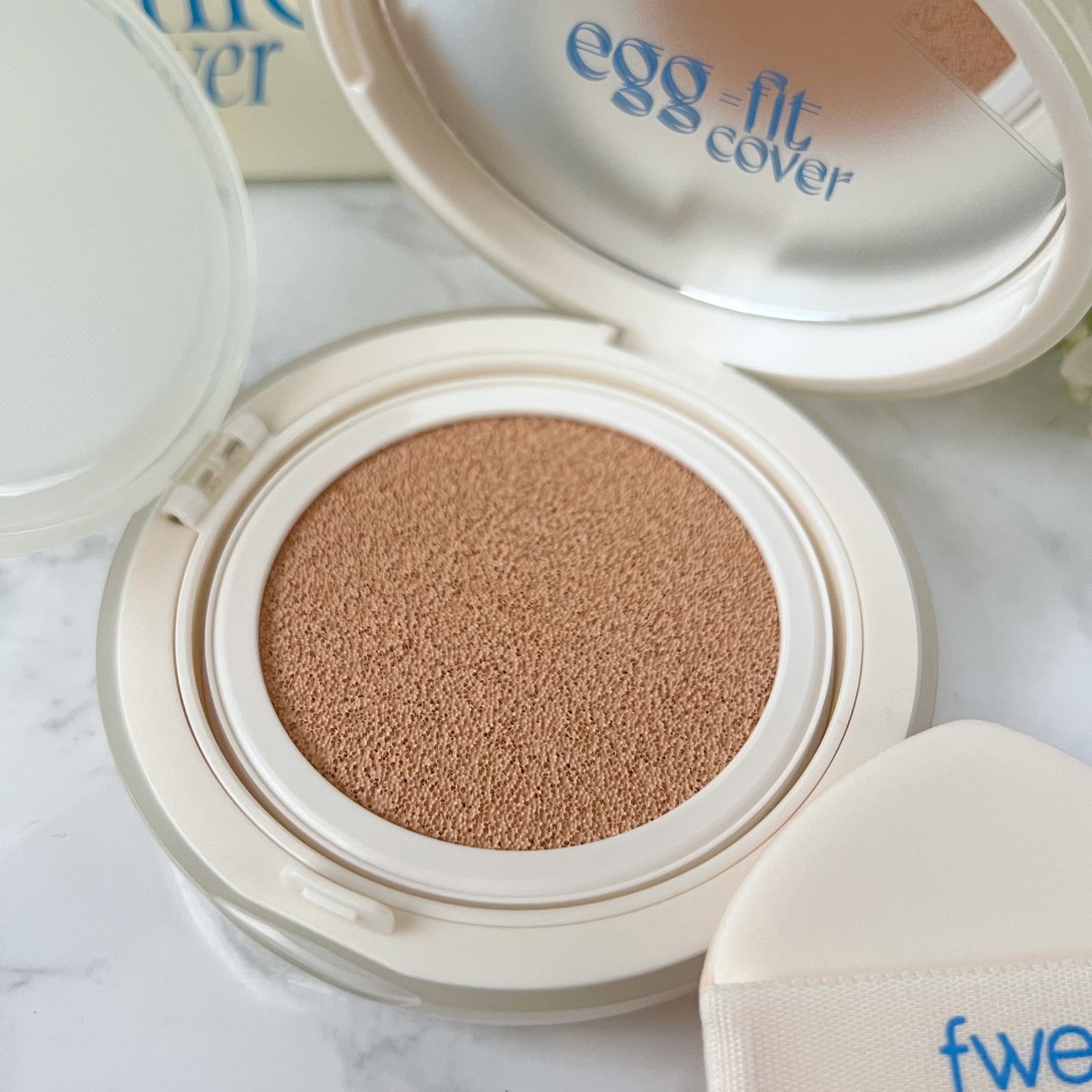 フィー クッションエッグフィットカバー/fwee/クッションファンデーションを使ったクチコミ(5枚目)