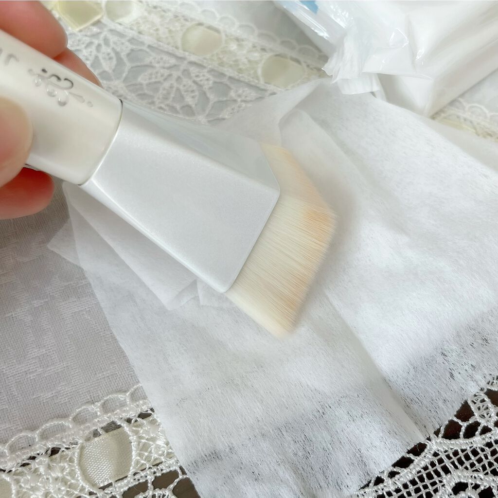 水99%おしりふき/赤ちゃん本舗/ティッシュを使ったクチコミ(3枚目)