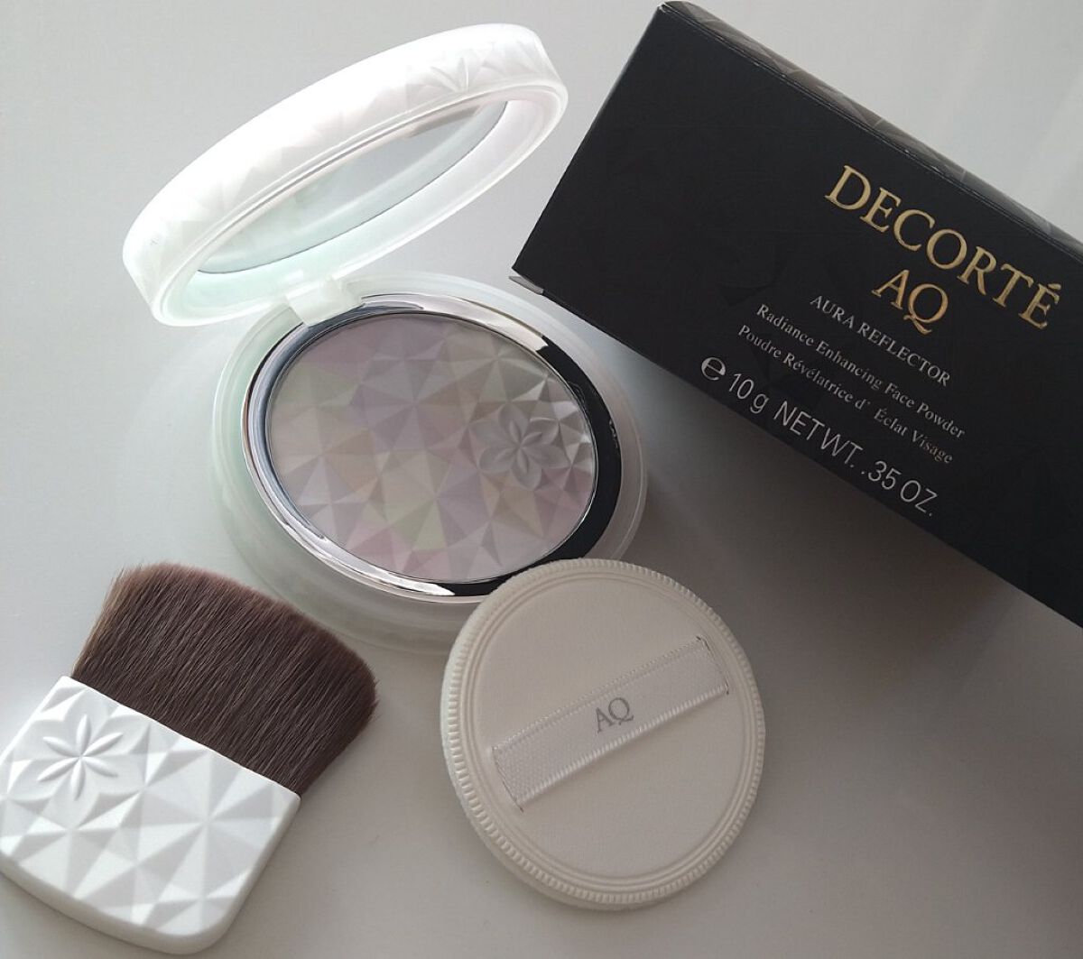 DECORTÉ ＡＱ　オーラ リフレクターのクチコミ「6色のパウダーを混ぜて使う
「コスメデコルテ AQ オーラ リフレクター」を、愛用しています♪.....」（3枚目）