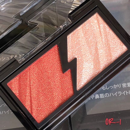 エレクトリックショックアイズ /KATE/アイシャドウパレットを使ったクチコミ(3枚目)