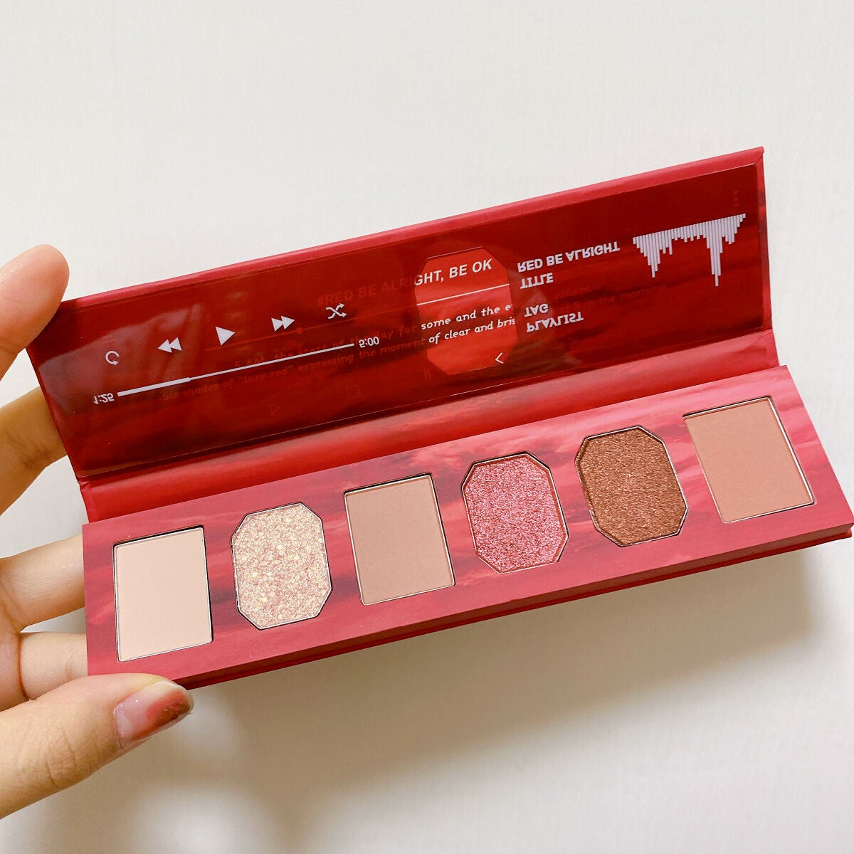 LAZY RED MOOD EYES/too cool for school/アイシャドウパレットを使ったクチコミ(1枚目)