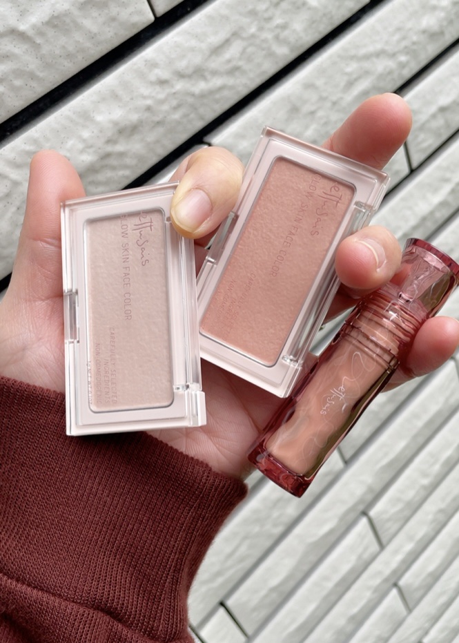 エテュセ グロウスキン フェイスカラー 01 <ハイライター>/ettusais/パウダーハイライトを使ったクチコミ（3枚目）