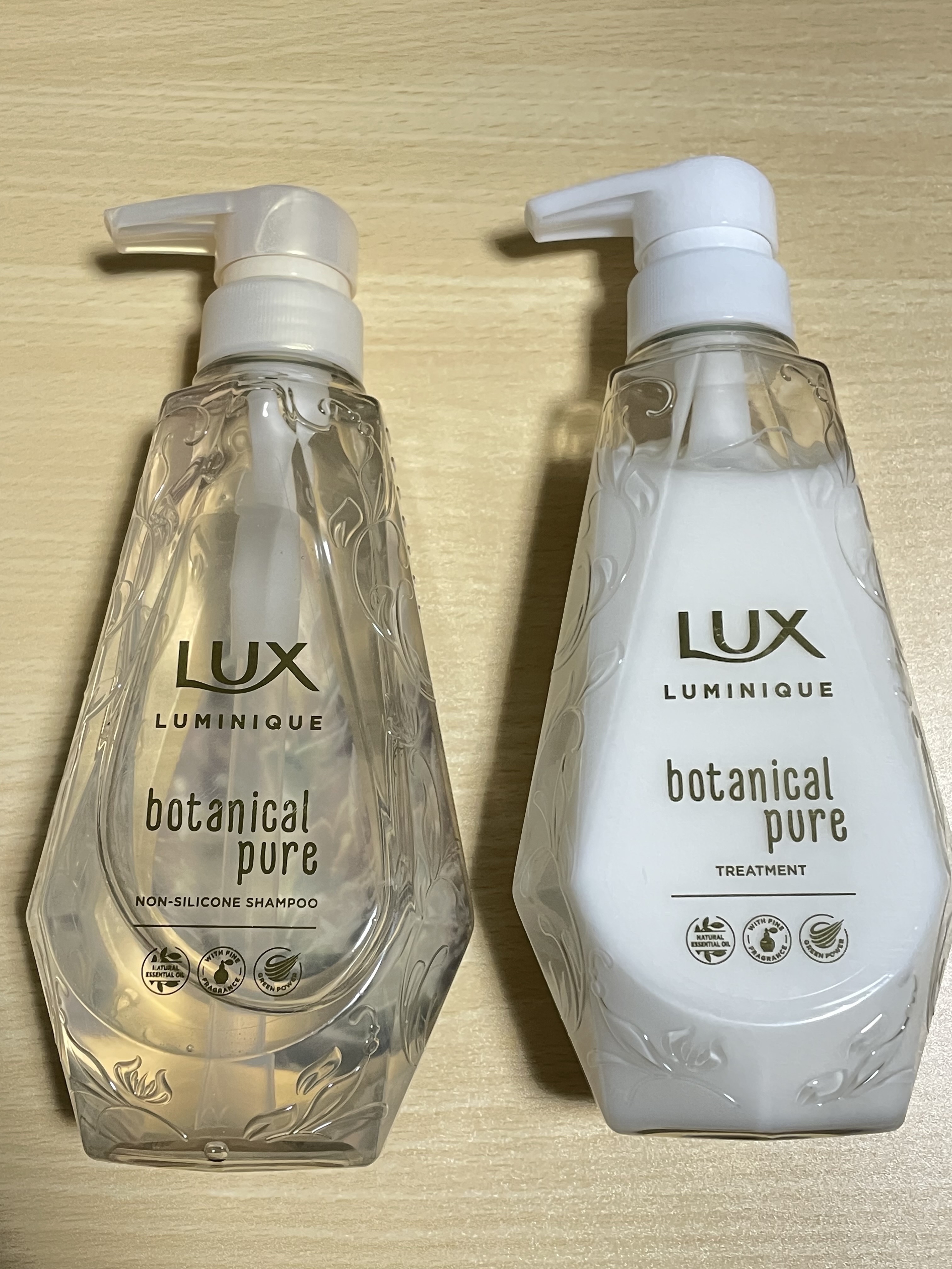 ルミニーク ボタニカルピュア シャンプー／トリートメント / LUXの