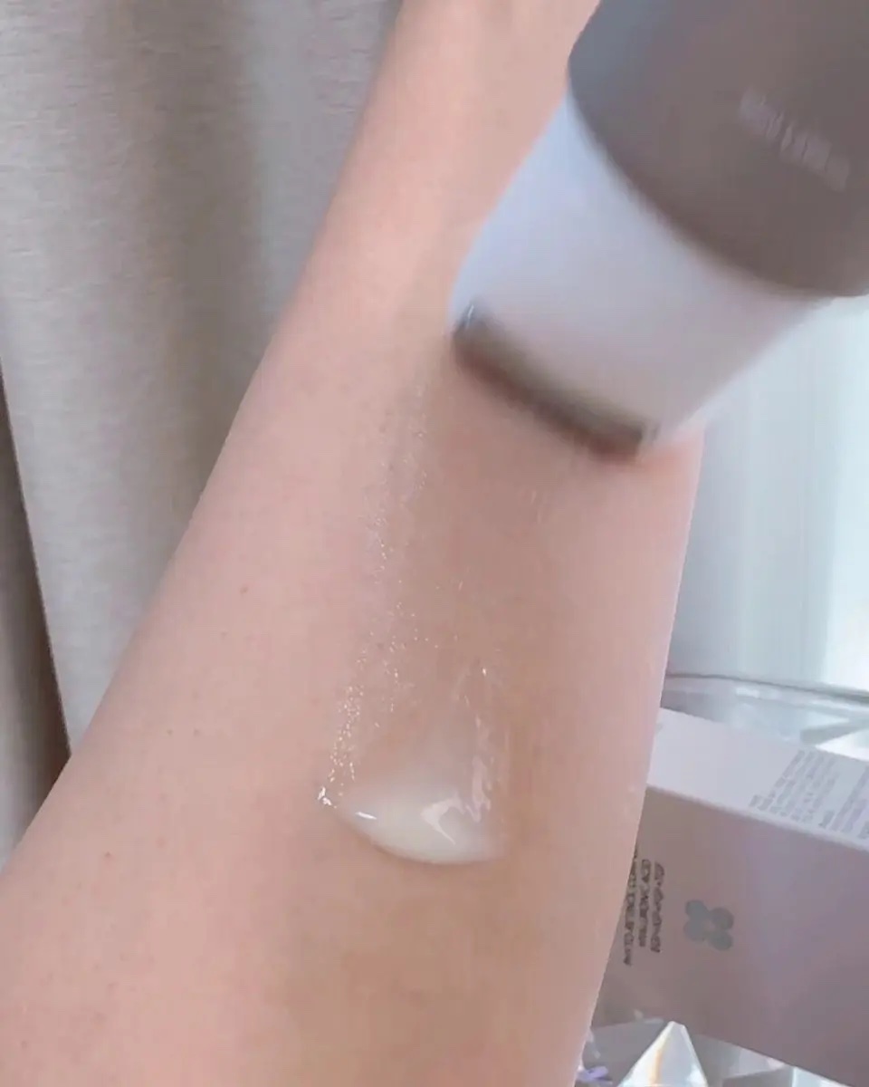 レチノールリフティングローラークリーム/SKIN&LAB/フェイスクリームを使ったクチコミ（3枚目）