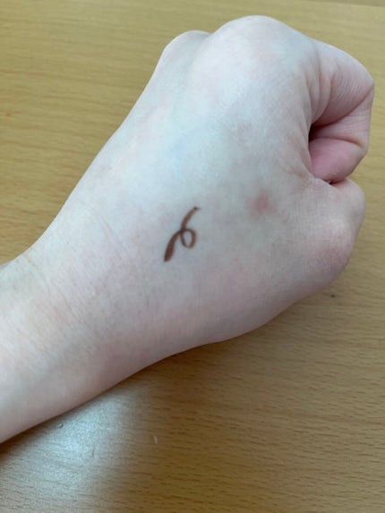 「密着アイライナー」ショート筆リキッド/デジャヴュ/リキッドアイライナーを使ったクチコミ(3枚目)