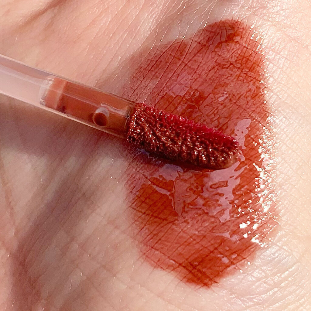 ジューシーラスティングティント/rom&nd/リップティントを使ったクチコミ（3枚目）