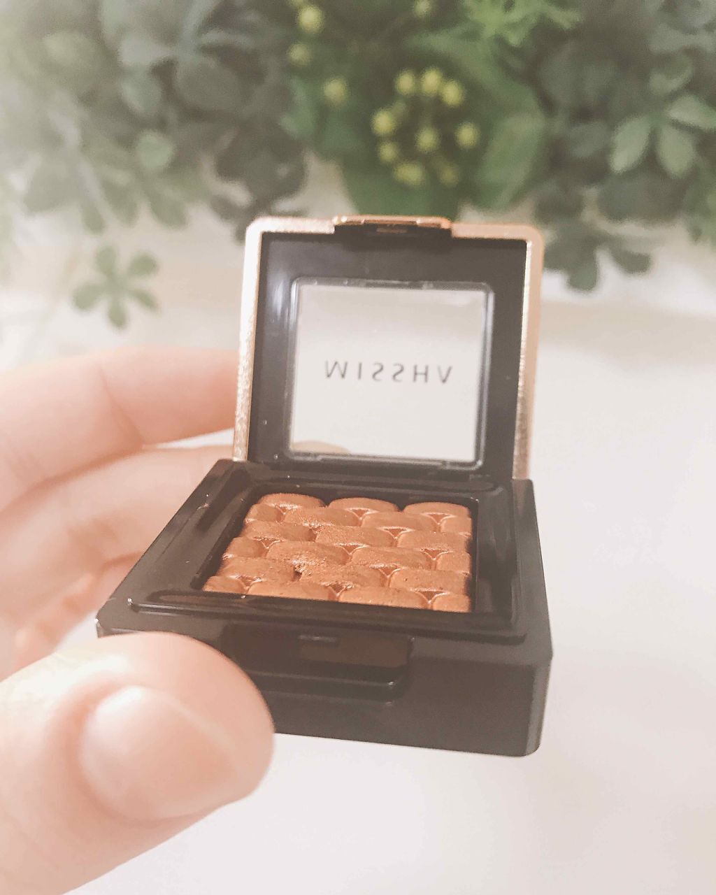 モダンアイシャドウ イタルプリズム/MISSHA/単色アイシャドウを使ったクチコミ(2枚目)