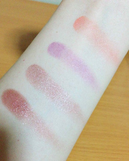 シャドーカスタマイズ/MAJOLICA MAJORCA/単色アイシャドウを使ったクチコミ(2枚目)