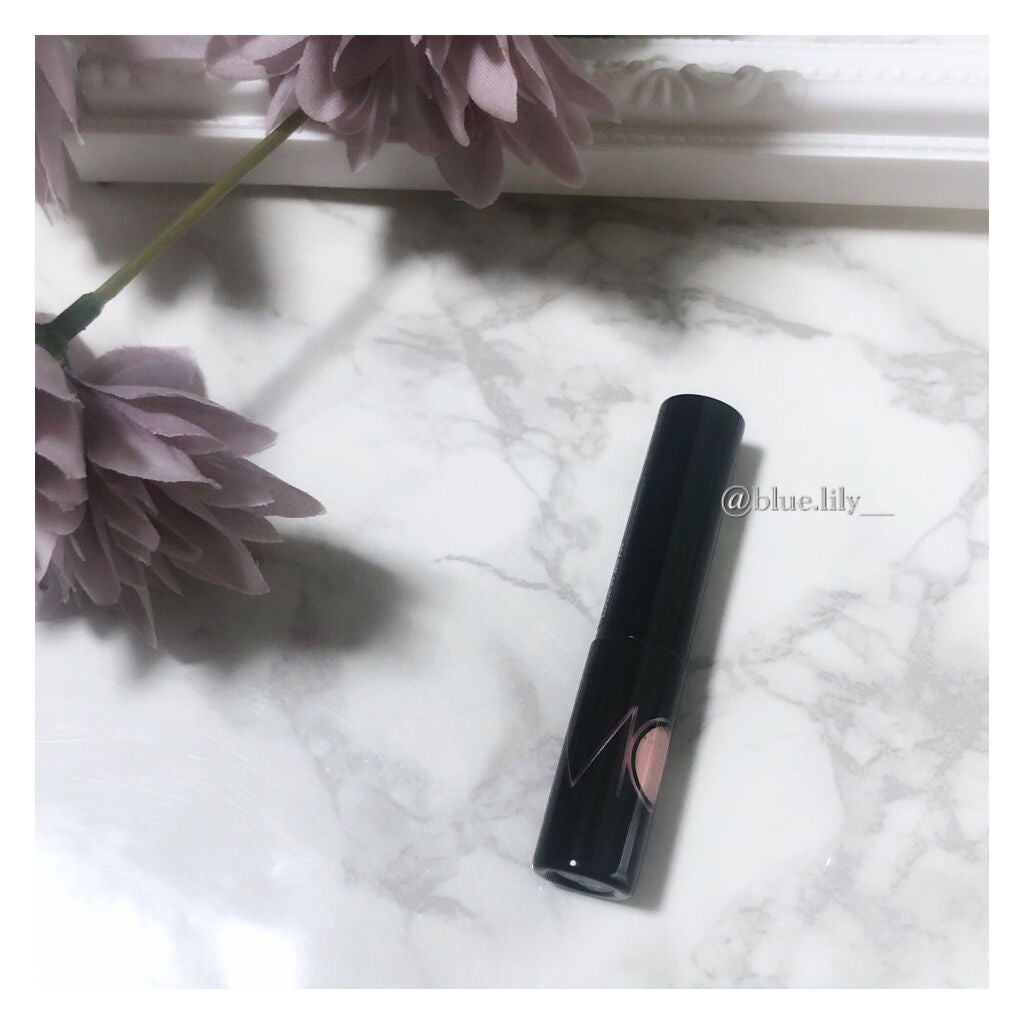 Lily on LIPS 「肌に優しいオイルベースのリキッドアイシャドウ▫️01センシブル..」(2枚目)