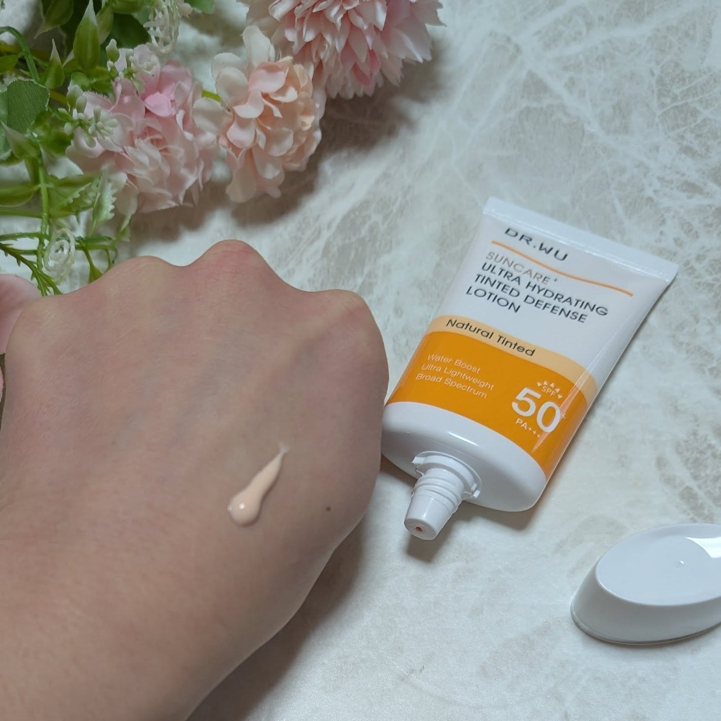 サンスクリーン+モイスト(色付き)<日焼け止め>/DR.WU/日焼け止めローションを使ったクチコミ(4枚目)