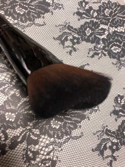 グロウパウダー ブラシ/ローラ メルシエ/メイクブラシを使ったクチコミ(2枚目)