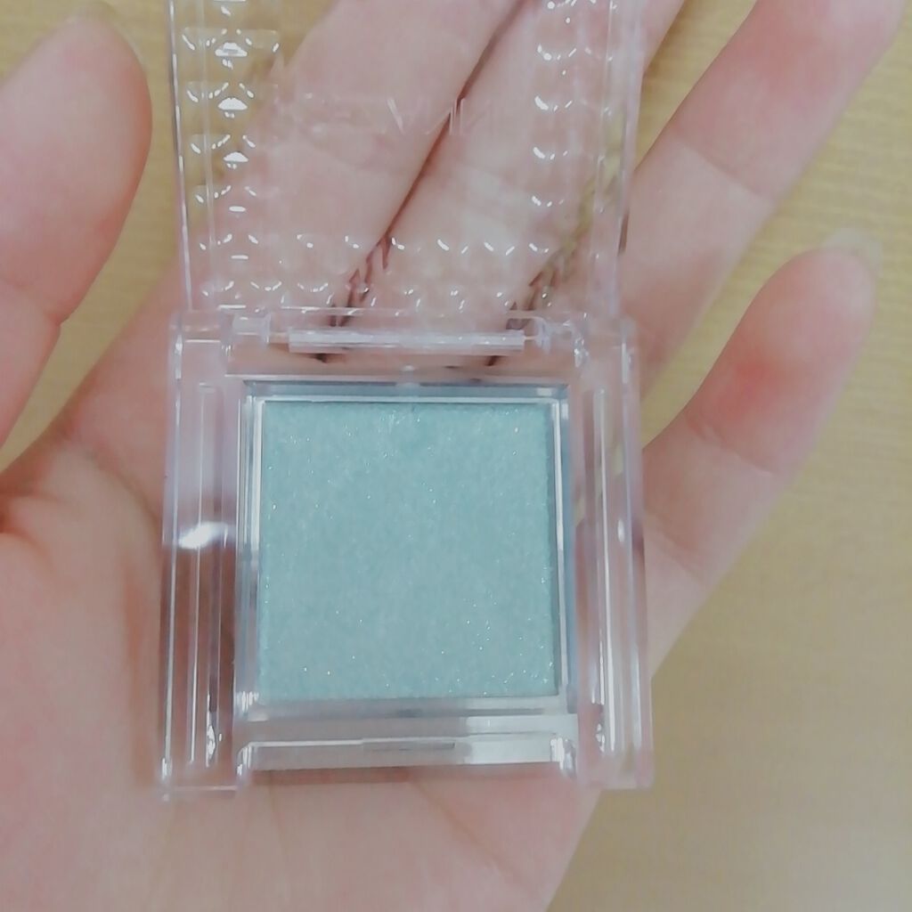 シングルカラーアイシャドウ/CEZANNE/単色アイシャドウを使ったクチコミ(2枚目)