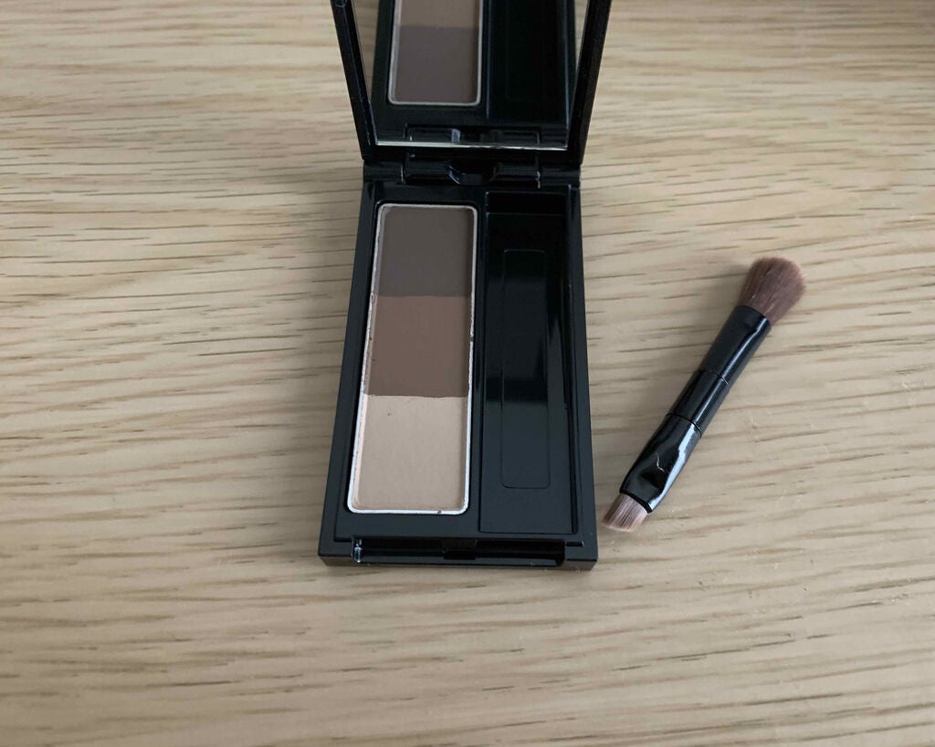 ケイト デザイニングアイブロウ3D/KATE/パウダーアイブロウを使ったクチコミ(2枚目)