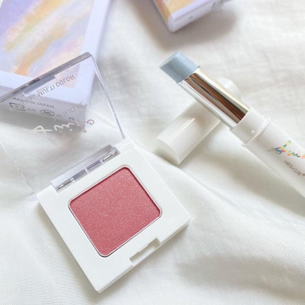 ミネラルマルチルミナイザー 02 ニュアンスブルー/SUIKO HATSUCURE/スティックハイライトを使ったクチコミ(2枚目)