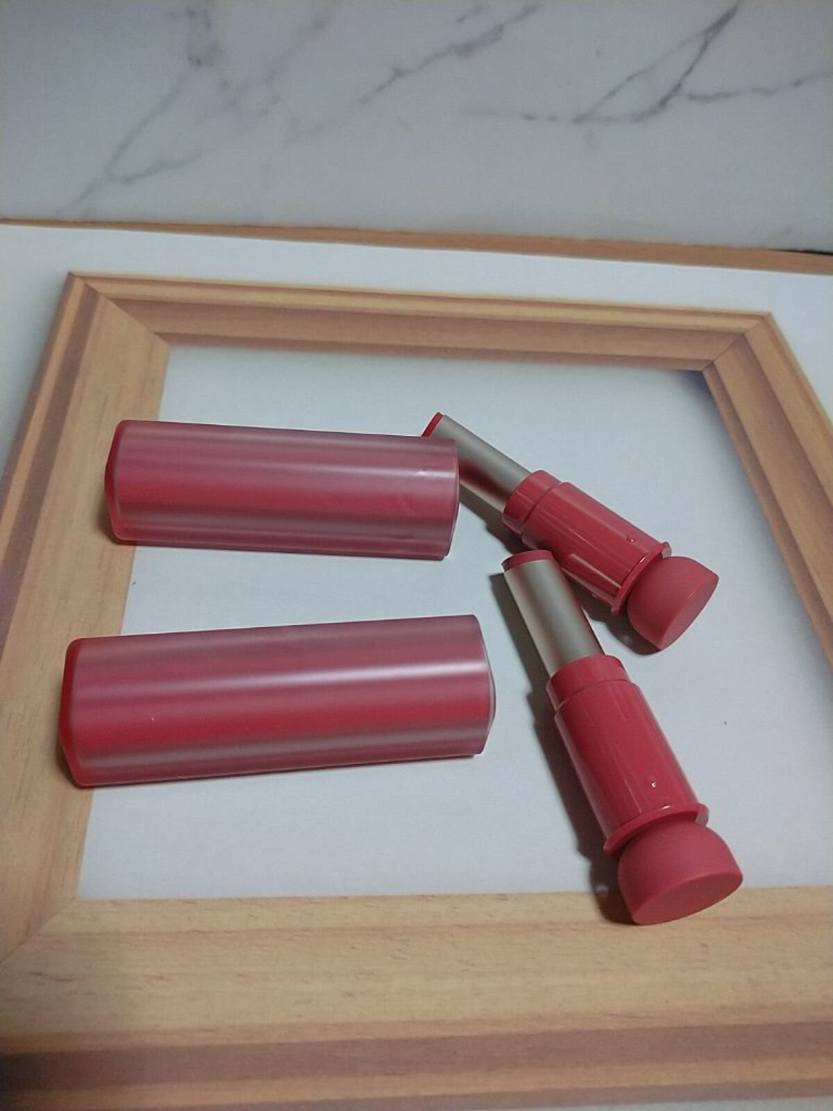 フィクシングティントバー コーラルローズ/ETUDE/リップティントを使ったクチコミ（1枚目）