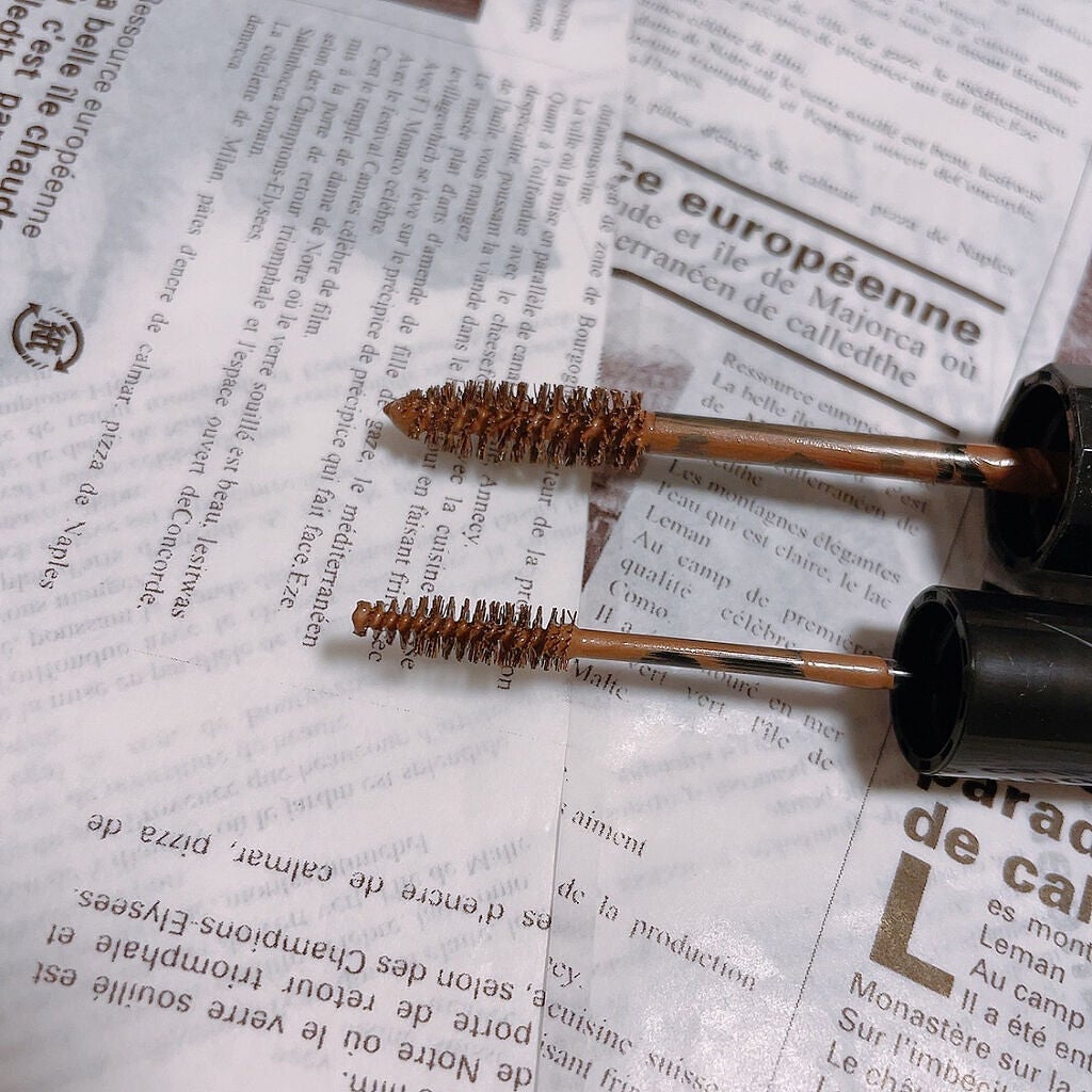 カラーリングアイブロウ マイクロ/ヘビーローテーション/眉マスカラを使ったクチコミ(2枚目)