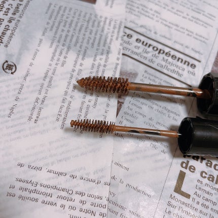 カラーリングアイブロウ マイクロ 10 ピンクアッシュ/ヘビーローテーション/眉マスカラを使ったクチコミ(2枚目)