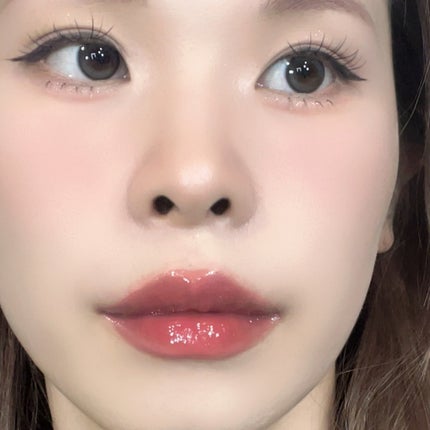 ミユ @ilmmiyu on LIPS 「ぽってりリップロムアンドの可愛い組み合わせ…!🫶🏻🫶🏻🫶🏻どち..」(3枚目)