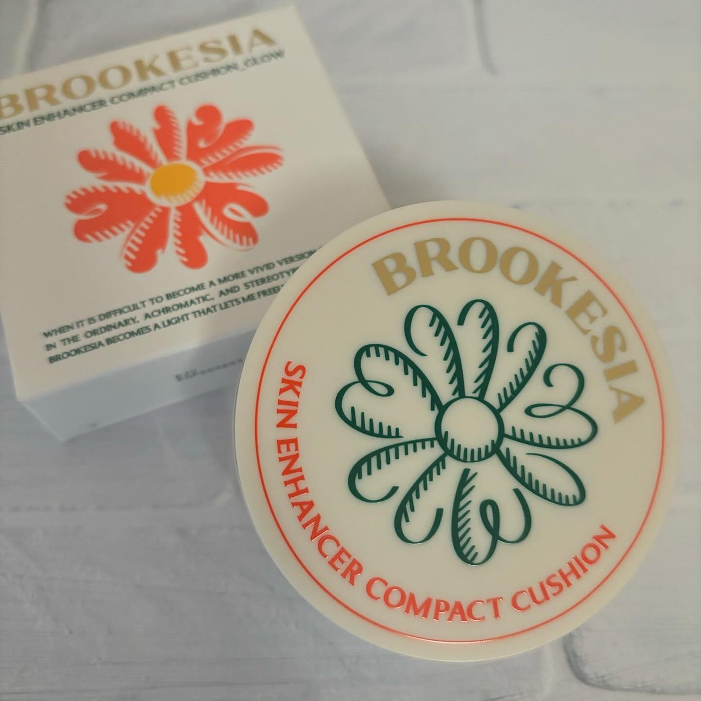 スキンエンハンサー コンパクトクッション(グロー)/BROOKESIA/クッションファンデーションを使ったクチコミ(1枚目)