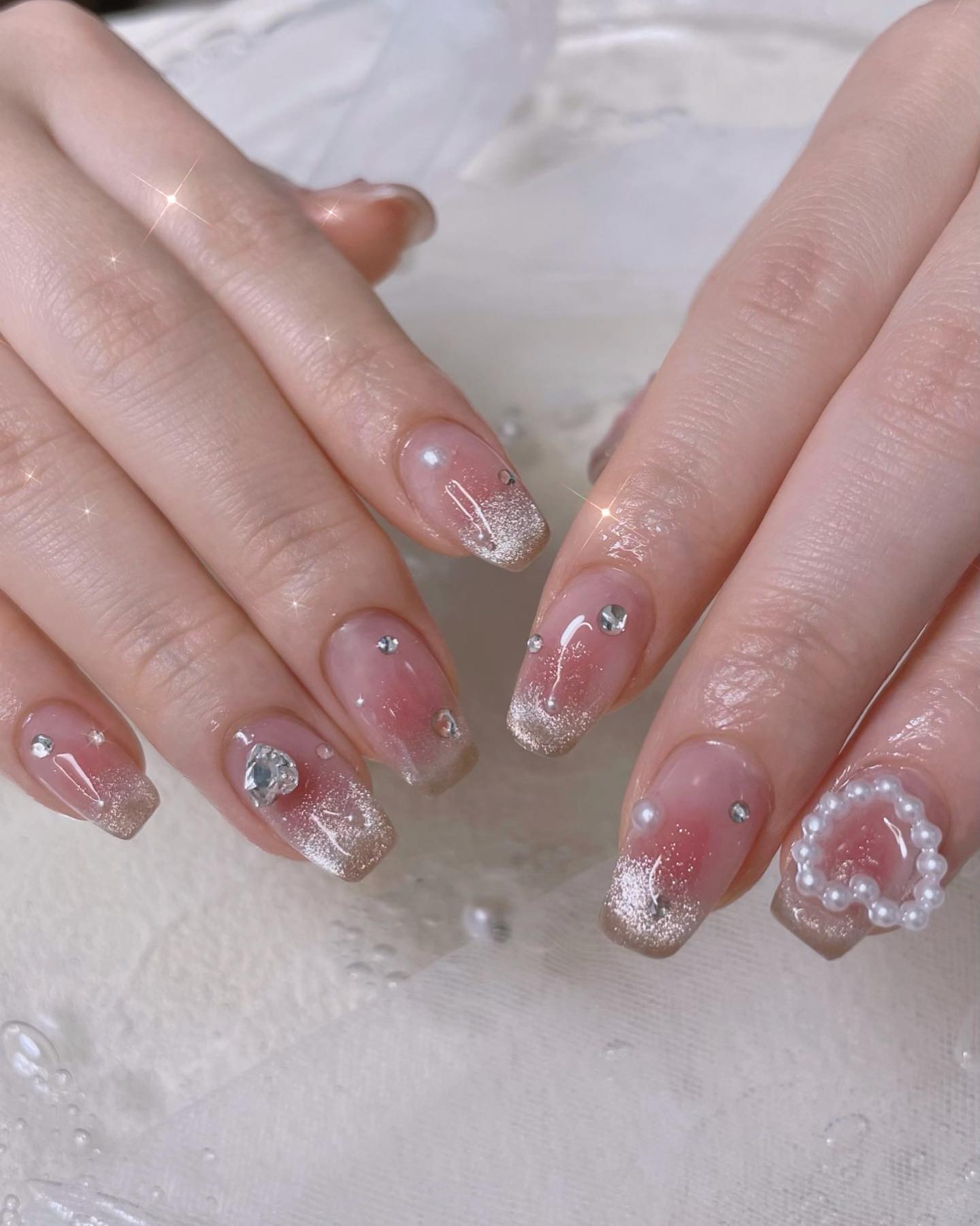 #チークマグネットネイル,#チークネイルのネイルデザイン