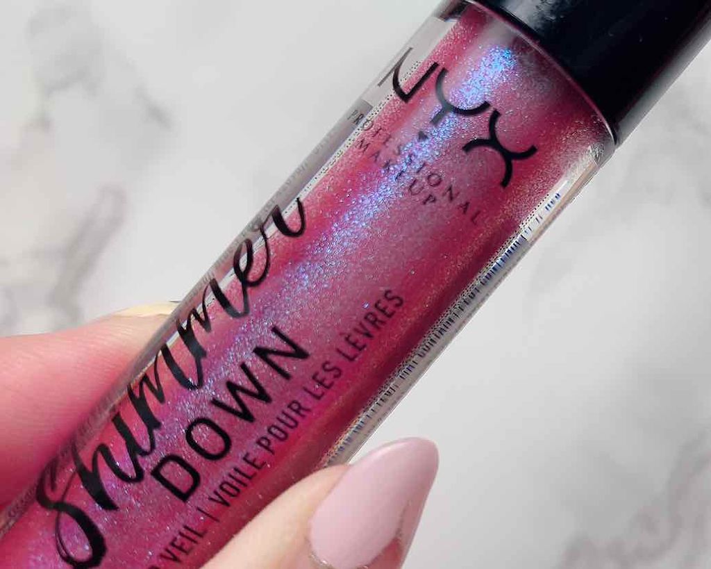 シマーダウンリップグロス/NYX Professional Makeup/リップグロスを使ったクチコミ（2枚目）
