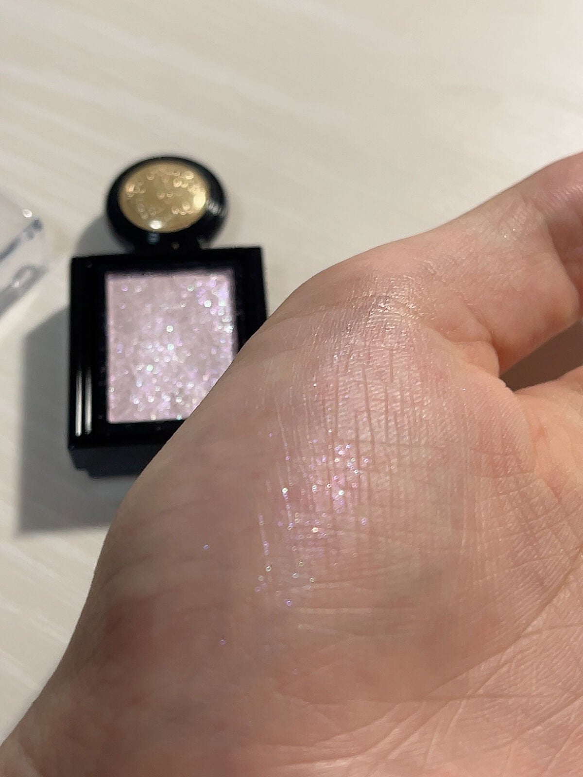 シャドーカスタマイズ/MAJOLICA MAJORCA/単色アイシャドウを使ったクチコミ(5枚目)