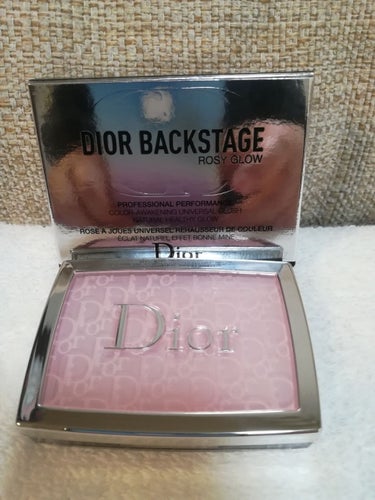 ディオール バックステージ ロージー グロウ＜グロウ バイブス＞/Dior/パウダーチークを使ったクチコミ（2枚目）