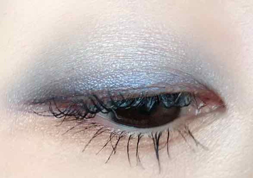 ミスティック パウダーアイシャドウ/CHICCA/アイシャドウパレットを使ったクチコミ（2枚目）