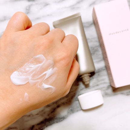 ハンデコルテ/キユートピア/ネック・デコルテケアを使ったクチコミ(2枚目)