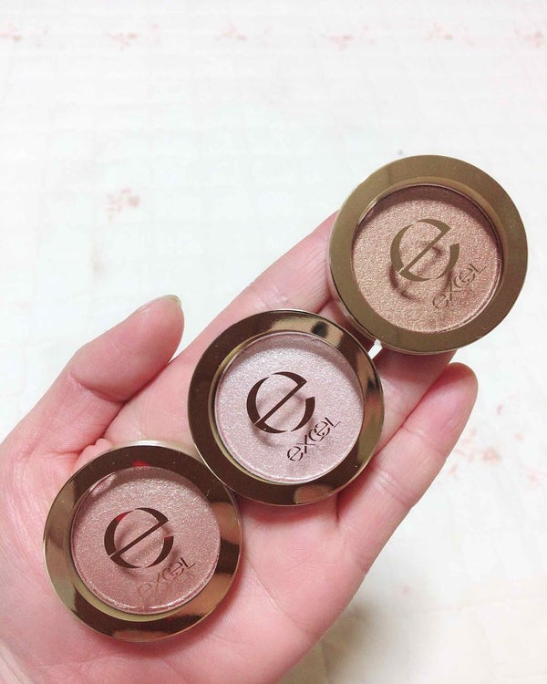 シャイニーシャドウ N/excel/単色アイシャドウ by ヘランネェさん (한혜란)